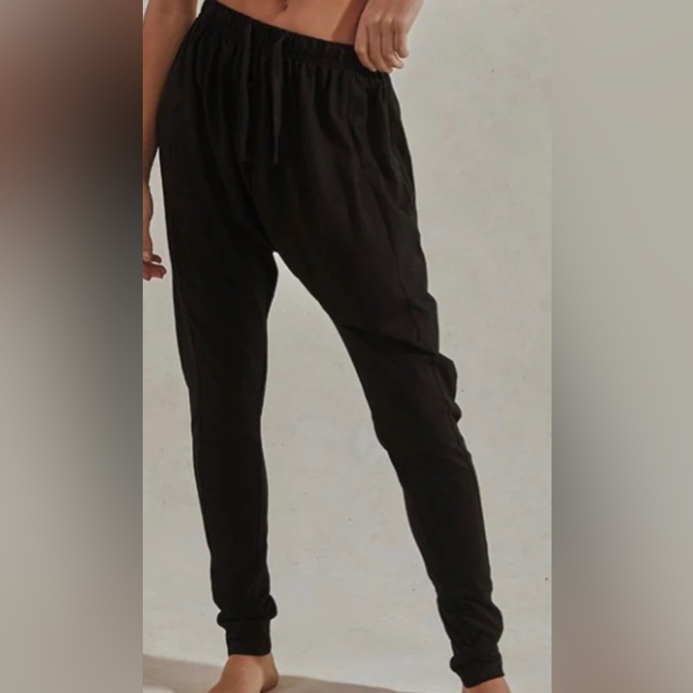 L.A.HEARTS Pants . Black